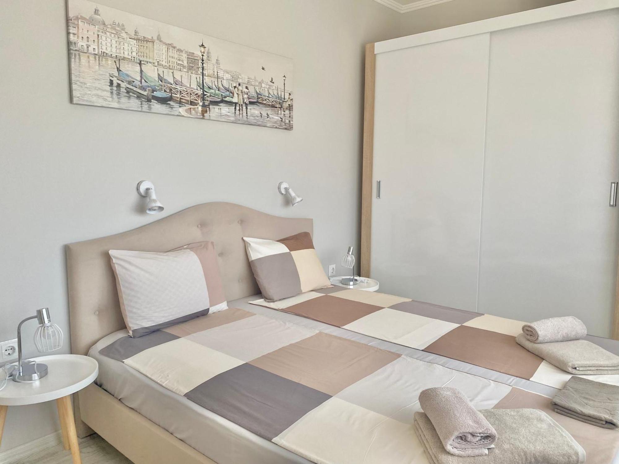 Apartments In Complex Panorama Chernomorets Bagian luar foto