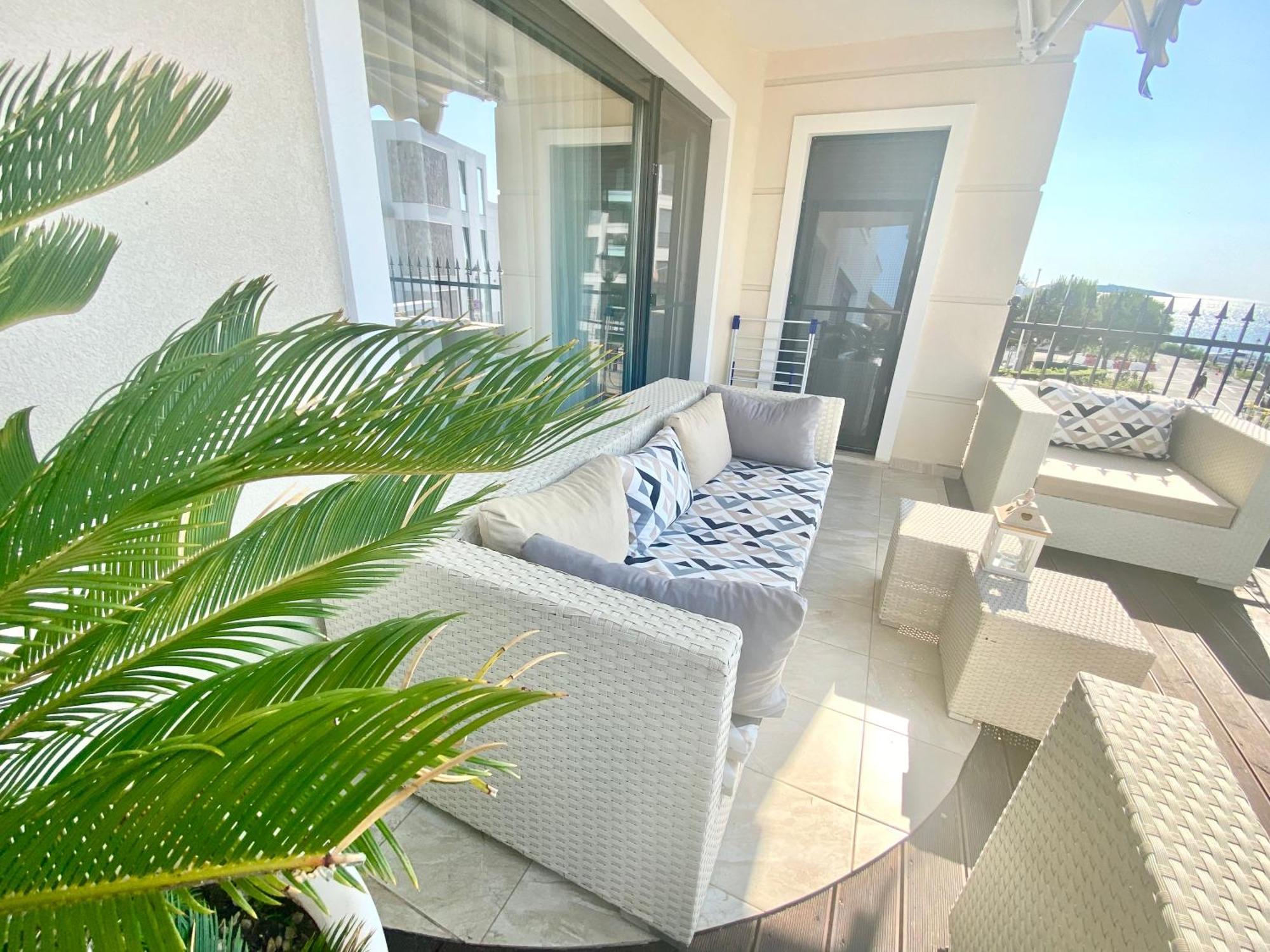 Apartments In Complex Panorama Chernomorets Bagian luar foto